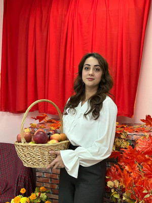 Педагогический работник Ализаде Алида Азад кызы